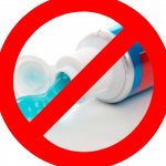 Not everyone can use toothpaste to remove acne; it has many contraindications.